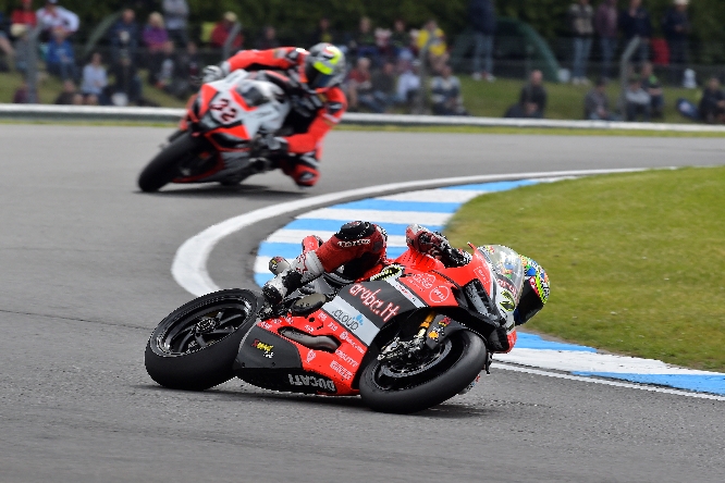 Chaz Davies Gara-2 Donington 2016