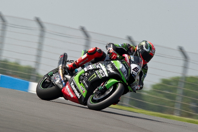 WSBK | Gara-1 a Donington: Vince Sykes su Giugliano e Rea