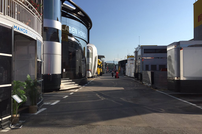 Paddock_Barcellona2016_domenica