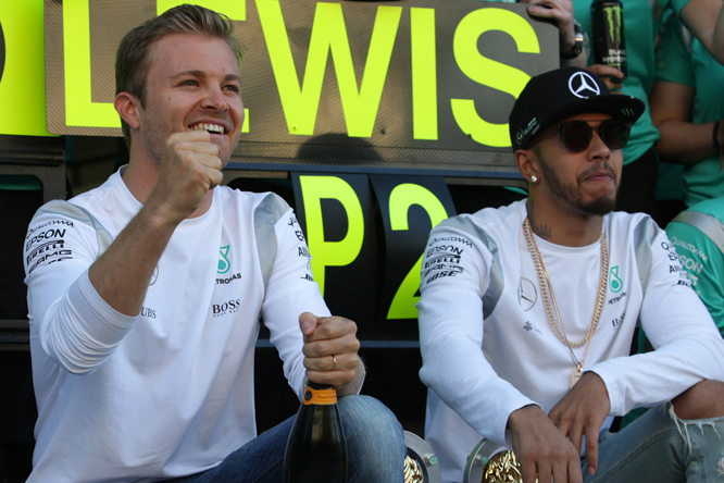 F1 | A Sochi ride solo Rosberg: 100 punti e Grand Chelem!