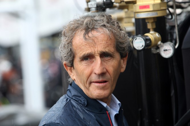 F1 | Prost: “Straordinario il progresso della Power Unit Renault”