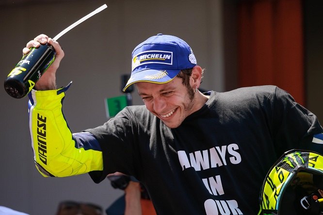 46-valentino-rossi-ita_gp_0070.gallery_full_top_fullscreen