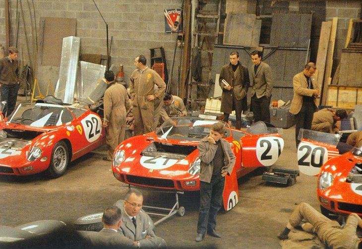 Le Mans 1963 Garage Ferrari