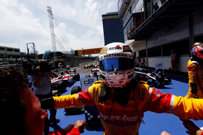 GP2 | Giovinazzi show a Baku, 3° Marciello beffato in volata da Sirotkin