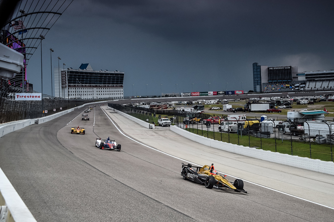 indycar2016_texas_start_gara-1_pioggia