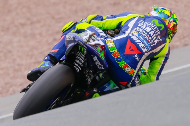 MotoGP | Rossi: “Non sono molto bravo quando c’è da cambiar moto”