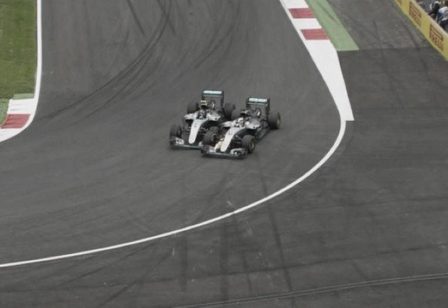 Contatto Rosberg-Hamilton GP Austria