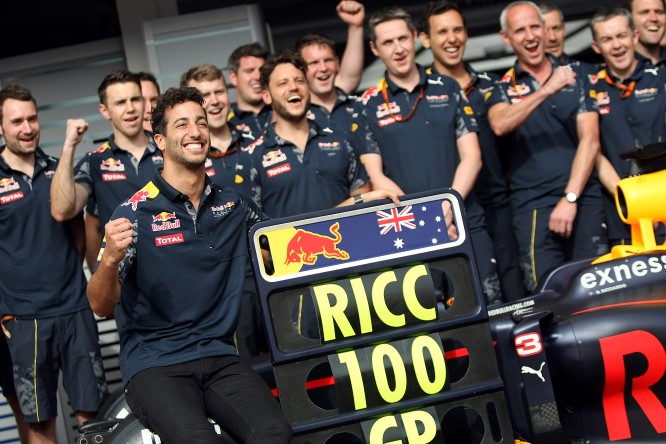 F1 | Ricciardo: “Con il serbatoio pieno sembriamo molto vicini alla Mercedes”