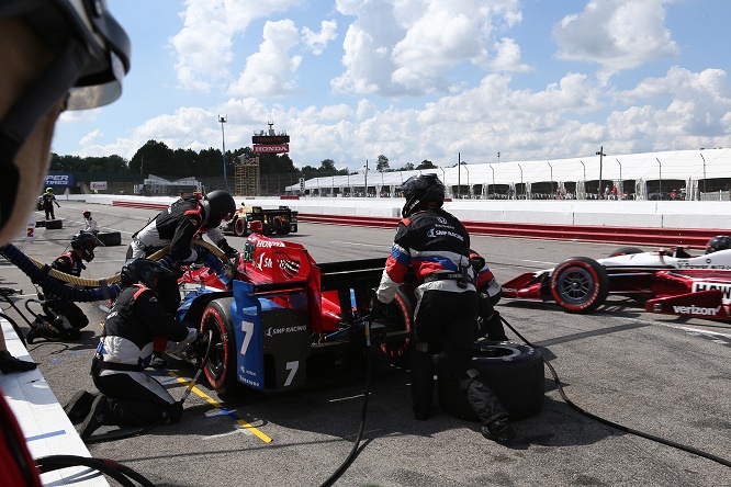 Aleshin IndyCar pit stop gara Mid Ohio 2016