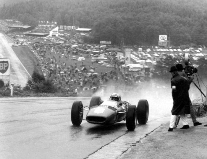 F1 1966 | Spa-Francorchamps salva John Surtees