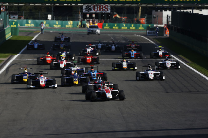 GP3 start gara 1