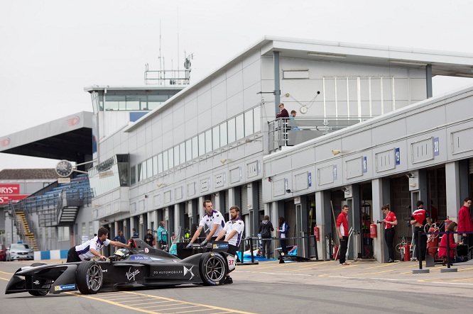 Formula E Test Donington Park 2016_17 Lopez DS Virgin