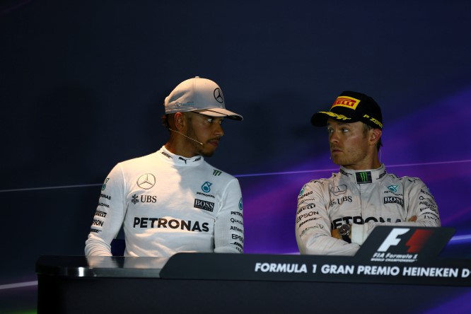 F1 | Hamilton sul ritiro di Rosberg: “Non sono sorpreso”