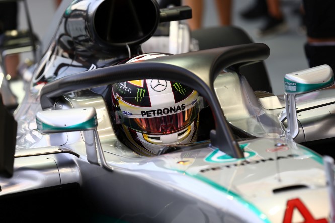 F1 | Hamilton: “17% di sicurezza in più con Halo, ma serve una dieta”