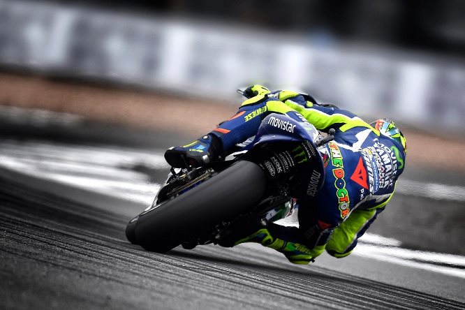 Rossi-PL-MotoGP-GBR-2016-1