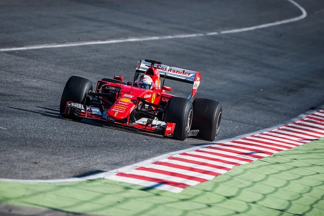 Vettel_Test-Barcellona_Ferrari_Pirelli