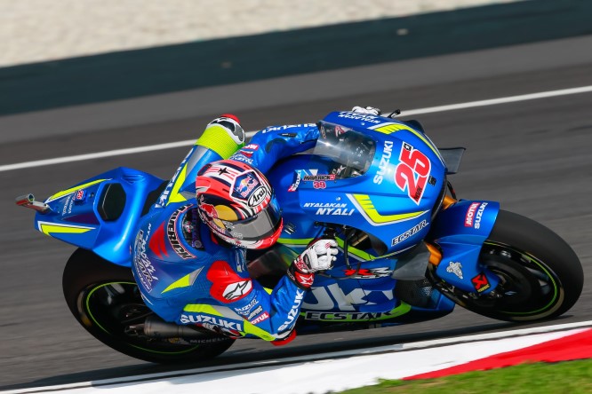 25-maverick-vinales-esp_gp_6019-gallery_full_top_fullscreen-custom