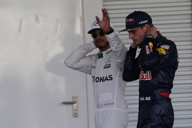 F1 | Quote a motori spenti: Verstappen rivale di Hamilton