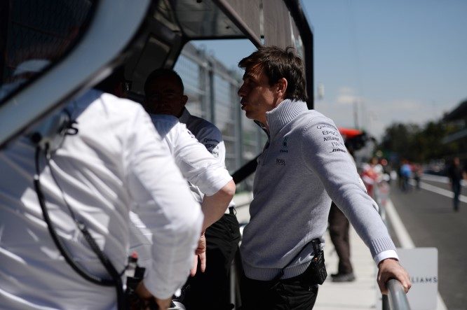 F1 | Wolff: “Mercedes impegnata ufficialmente fino al 2020”