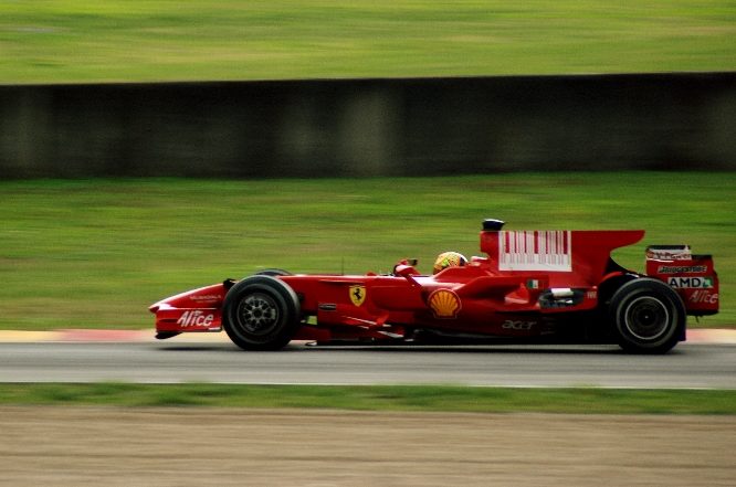 valentino-rossi-ferrari-mugello-2008_1