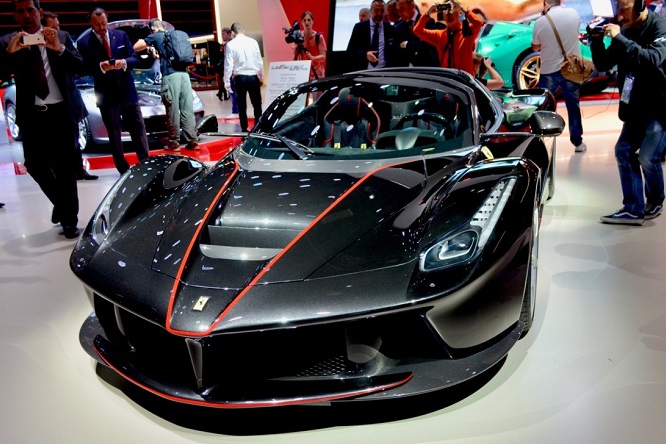 LaFerrari Aperta