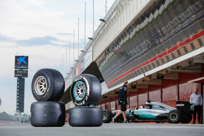 pirelli-f1-barcellona-test-tyres2_7