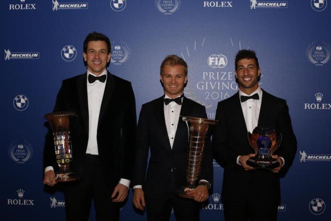 fia-prize-2016-wolff-ricciardo-rosberg