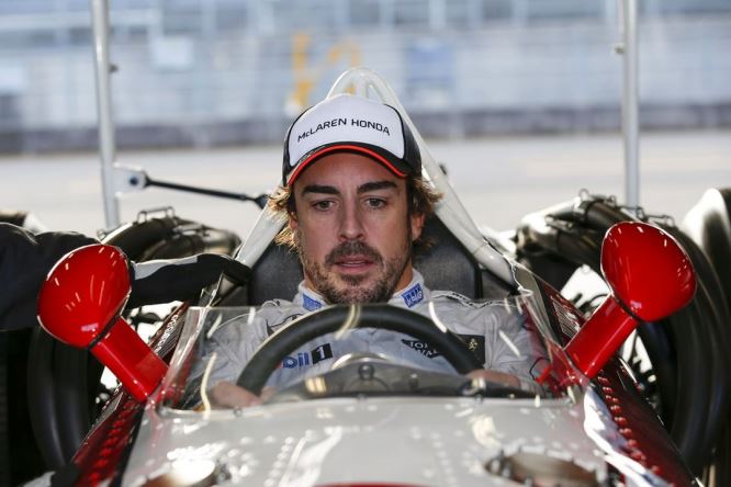 F1 | Alonso to debut 2017 McLaren