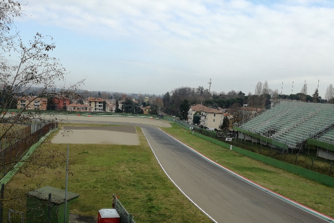 Autodromo Imola staccata Rivazza 2017