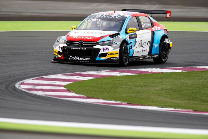 WTCC | Tom Chilton rinnova con la Loeb racing