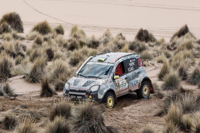 Dakar Auto | Tappa 7 senza problemi per la Panda