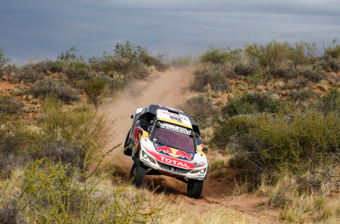 Peterhansel Dakar 2017 Peugeot