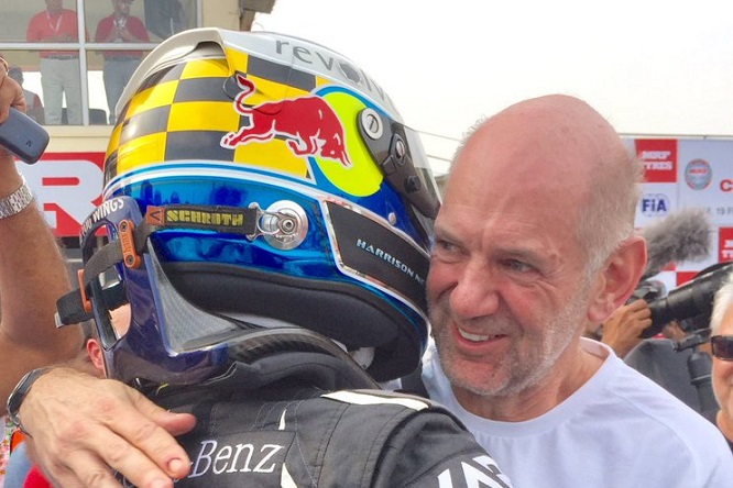 MRF | Chennai: Harrison Newey si laurea campione – VIDEO