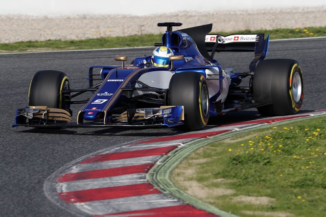 Sauber-Barcellona-filming-day2