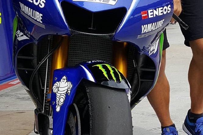 MotoGP | Legale la carena Yamaha