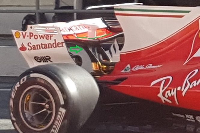 Ferrari SF70H ala posteriore test Barcellona 1 2017