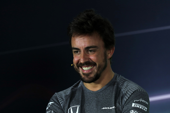 F1 | Alonso: “Una fantastica prima metà di stagione”