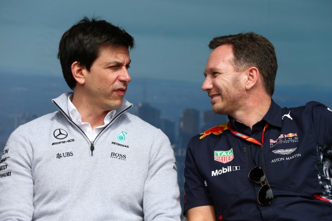 Horner: un errore l’ammissione di colpa dello stratega Mercedes