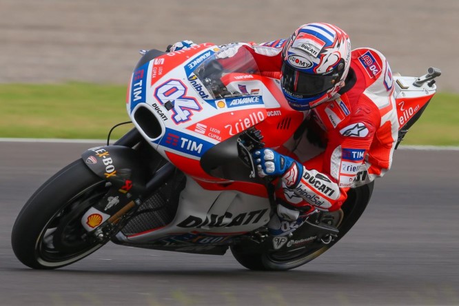 04-andrea-dovizioso-itabl1_6750.gallery_full_top_lg (Custom)