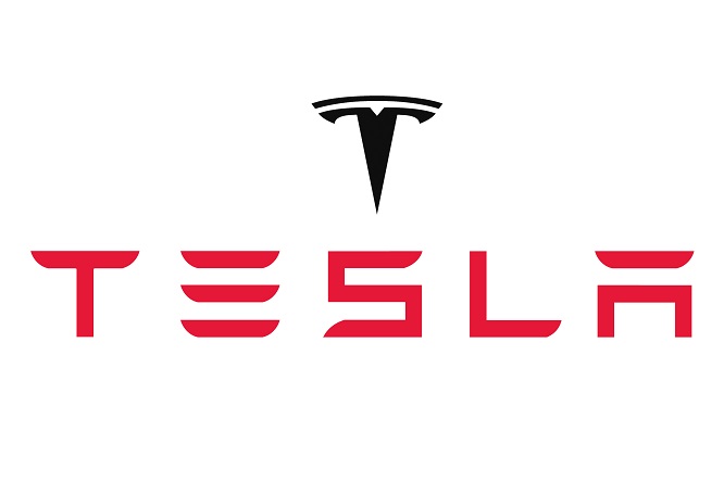 Primi test su strada per il Tesla Semi