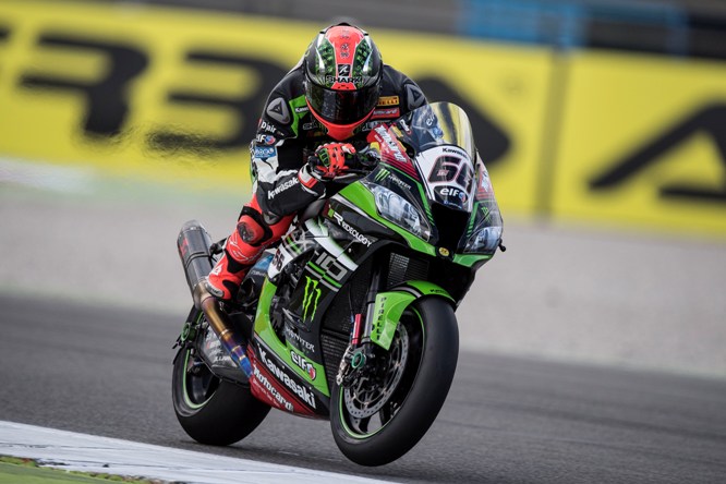 hi_04_Assen_WorldSBK_FP1_Sykes_DSC3401