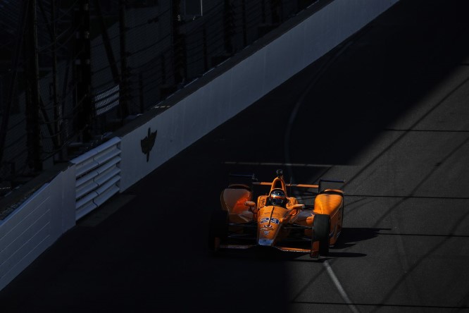 Alonso_indy_muro (Custom)