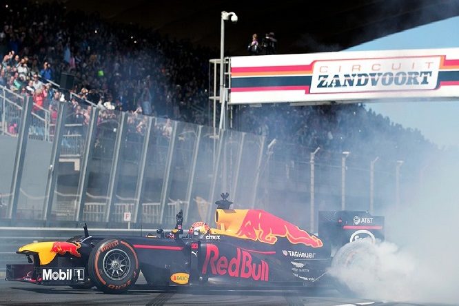 F1 | Verstappen batte il record di Zandvoort