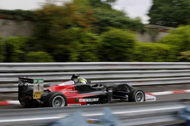 FIA Formula 3 European Championship 2017, round 3, Pau (FRA)