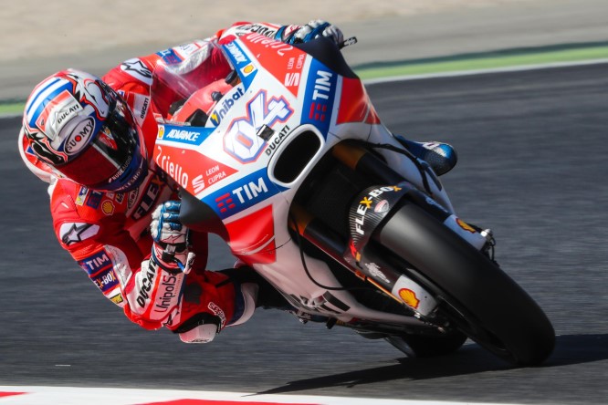 04-andrea-dovizioso-itab77i4754.gallery_full_top_fullscreen (Custom)