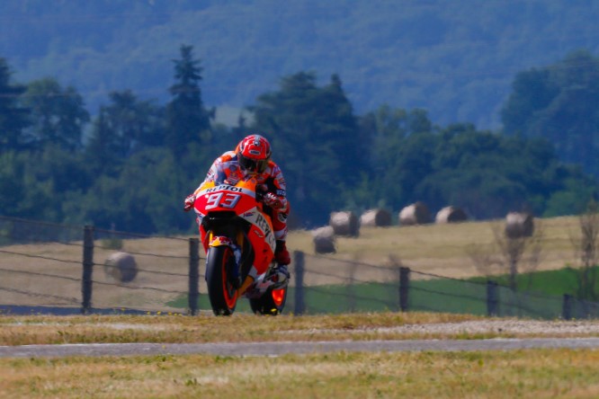 93-marc-marquez-esp00831_gpmugello_motogp_action.gallery_full_top_fullscreen (Custom)