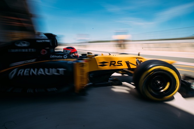 Kubica test Renault Valencia 2017 foto 2