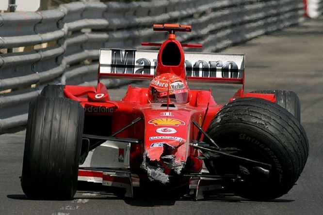 F1 | Monaco 2004: Montoya tampona Schumi dietro la SC