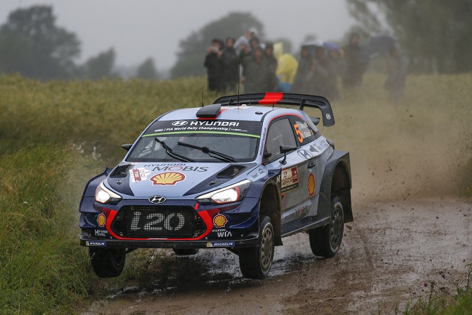 WRC | Rally Polonia, PS9: Neuville precede Tanak. Ogier perde terreno