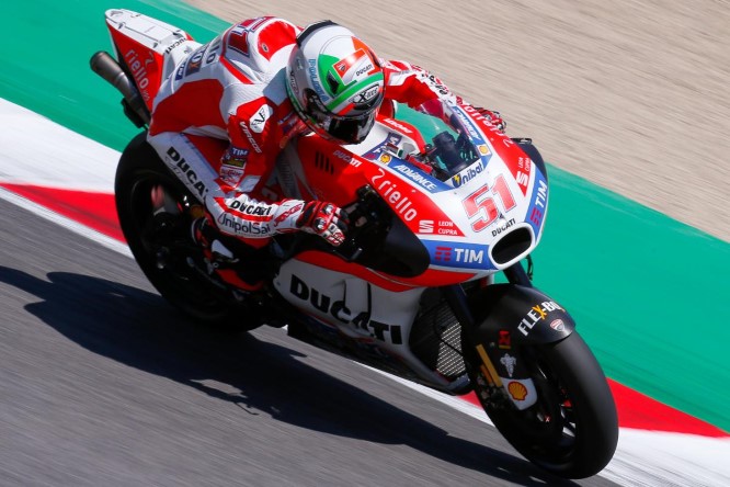 pirro_gpmugello_motogp_action.gallery_full_top_lg (Custom)